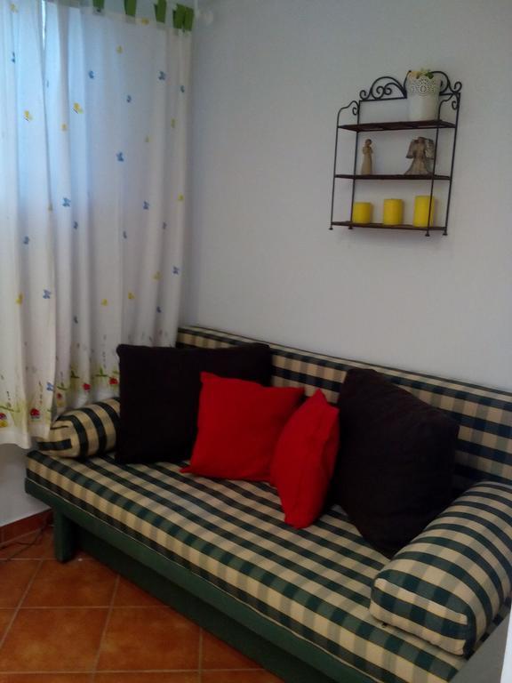 Optimist Split Apartment Екстериор снимка