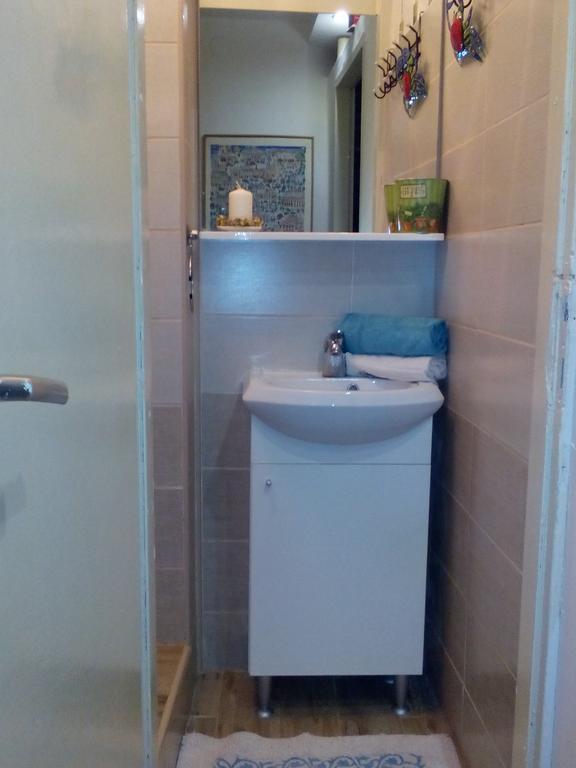 Optimist Split Apartment Екстериор снимка