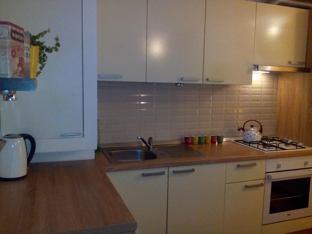 Optimist Split Apartment Екстериор снимка
