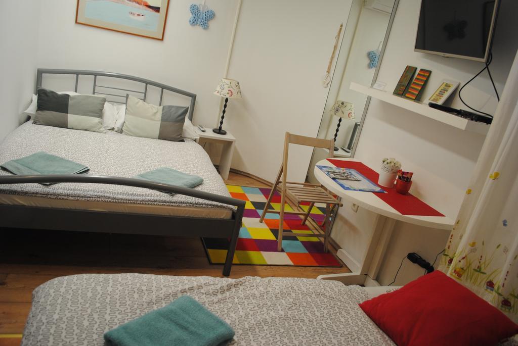Optimist Split Apartment Екстериор снимка